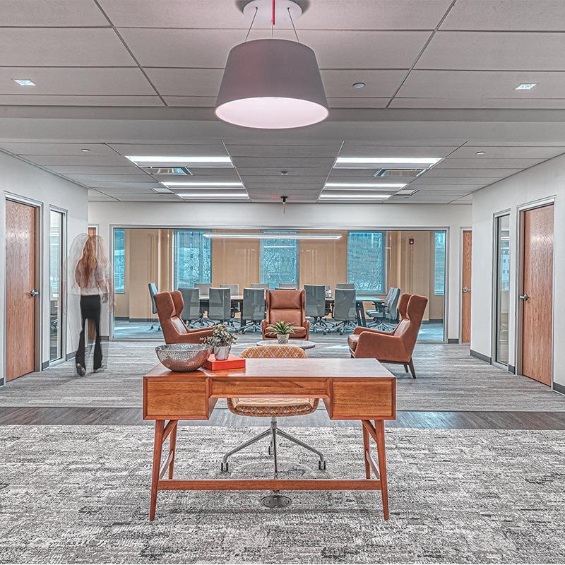 601 Grant Street Amenity Suite